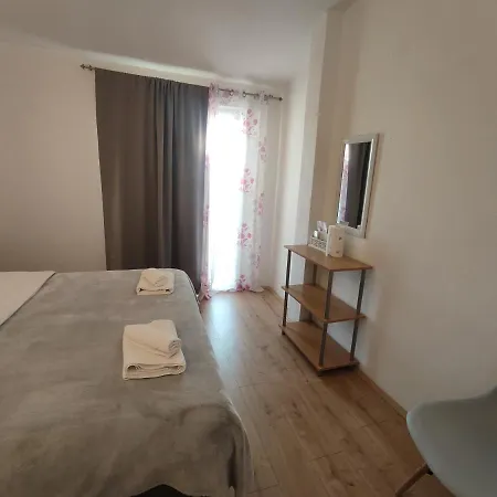 Restoran Bartol Maison d'hôtes Rovanjska