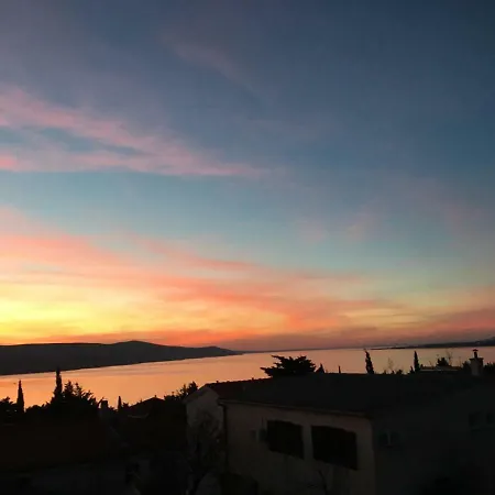 Maison d'hôtes Restoran Bartol 4*