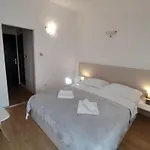 Restoran Bartol 4* Rovanjska