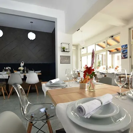 Restoran Bartol 4* Rovanjska